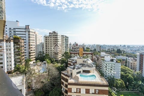 Image 20 - 227379